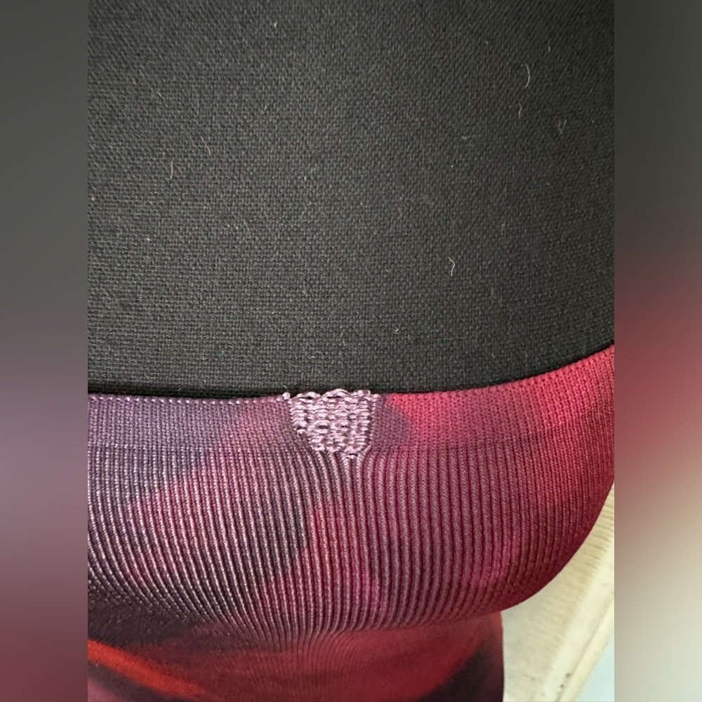 **Sold** - Picture 6 of 7